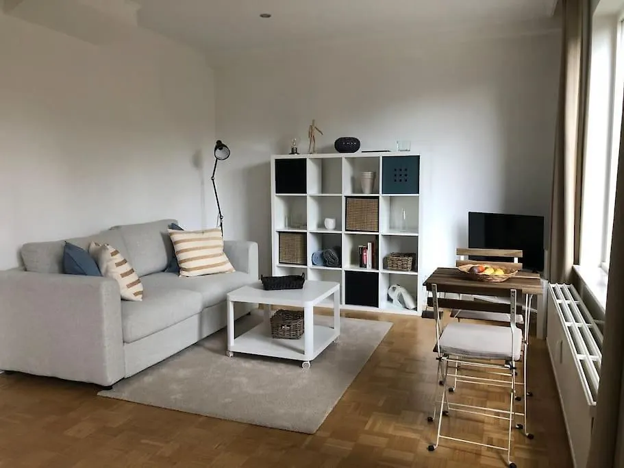 Superbe Studio Lumineux Au Coeur De Bruxelles Quartier Europeen